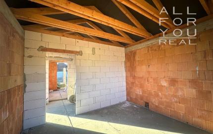 AFYREAL predaj pozemku na stavbu rodinného domu s menšou novostavbou Vojka nad Dunajom