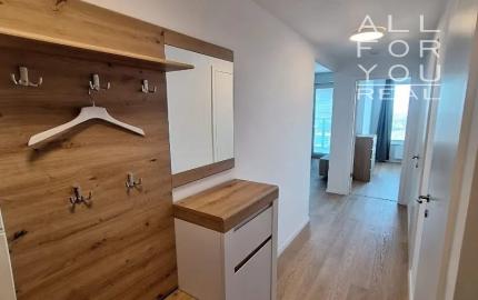 AFYREAL prenájom slnečný 2i byt na 18. posch. -výhľad na panorámu mesta KLINGERKA