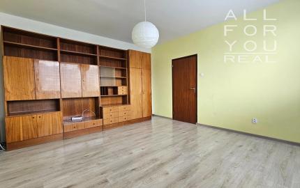 1 izbový byt v Bratislave - Petržalke, 36m2, čiastočná rekonštrukcia "PREDANÉ"