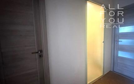 AFYREAL Predaj 4izb byt Vyšehradská Petržalka po staršej kompletnej rekonštrukcii, balkón