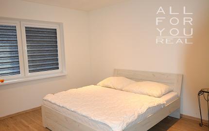 Moderný 4-izbový bungalov na prenájom – novostavba v tichej lokalite Geča, len 8 km od Koší