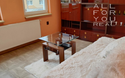 Ponúkame na predaj priestranný rodinný dom v srdci Tokajskej vínnej oblasti – Slovenské Nové Mesto.