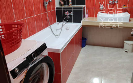 Ponúkame na predaj priestranný rodinný dom v srdci Tokajskej vínnej oblasti – Slovenské Nové Mesto.