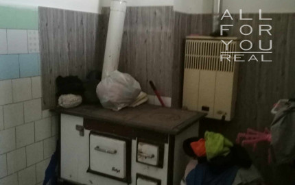 Ponúkame na predaj priestranný rodinný dom v srdci Tokajskej vínnej oblasti – Slovenské Nové Mesto.