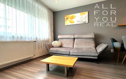 AFYREAL REZERVOVANE 3izb bytu s parkovaním Kadnárova - Rača 68m2 plus loggia 7m2 plus parkovanie.