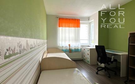 AFYREAL REZERVOVANE 3izb bytu s parkovaním Kadnárova - Rača 68m2 plus loggia 7m2 plus parkovanie.