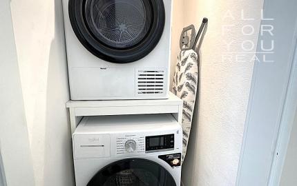 AFYREAL predaj 4izb Cabanova ul., kompletná rekonštrukcia, úložný priestor, loggia, výťah, slnečný, svetlý.