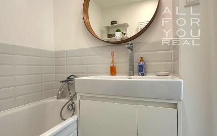 AFYREAL predaj 4izb Cabanova ul., kompletná rekonštrukcia, úložný priestor, loggia, výťah, slnečný, svetlý.