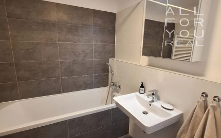 AFYREAL prenájom slnečný 2i byt na 18. posch. -výhľad na panorámu mesta KLINGERKA