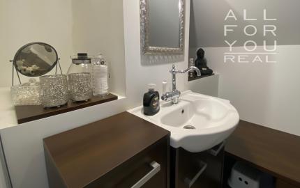 AFYREAL prenájom dog friendly 3izb celoročne obývateľnej chaty iba 25km od Rusoviec - pri Šulianskom jazere, tiché a pokojné prostredie.