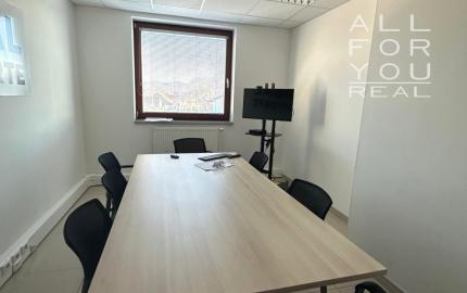 AFYREAL prenájom kancelárií v administratívnej polyfunkčnej budove na začiatku Lozorna