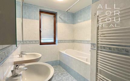 AFYREAL prenájom kancelárií v administratívnej polyfunkčnej budove na začiatku Lozorna