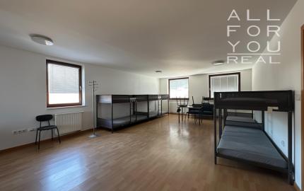 AFYREAL prenájom kancelárií v administratívnej polyfunkčnej budove na začiatku Lozorna