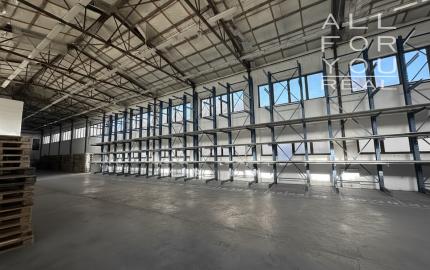 AFYREAL Lozorno- prenájom hala 542,9m2, spevnená plocha 438m2 na parkovanie kamiónov.