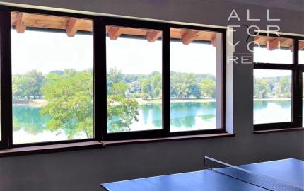 Afyreal predaj skolaudovaný objekt na podnikanie alebo bývanie na Šulianskom jazere, tesne pri vode, nádherné prostredie