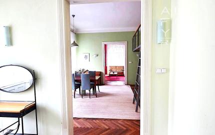 AFYREAL Prenájom typický staromestský 3izb byt Moskovská ul. v srdci Bratislavy- Medická záhrada - RK neplatíte