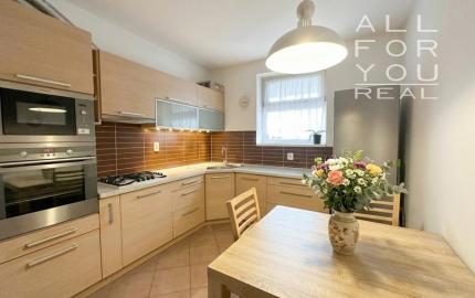 AFYREAL Petržalské korzo- predaj 2iz byt s vlastným kotlom, loggia, pivnica, výťah.