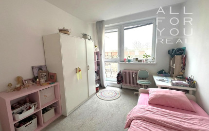 AFYREAL PRIPRAVUJEME predaj 4izb tehla, 2x terasa, garaž, ulica Kuklovská, terasové domy, TOP lokalita pod lesom, iba 5 bytov v bráne.