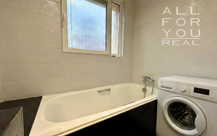 AFYREAL predaj 4izb byt 90m2 Radničné námestie, vlastný kotol na kúrenie, kompl.rekonštr., balkón, veľká pivnica