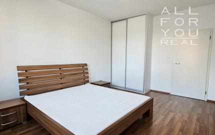 Klimatizovaný 3-izb. byt s balkónom a recepciou–Bosákova,BA5