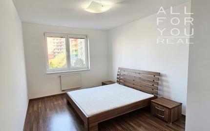 Klimatizovaný 3-izb. byt s balkónom a recepciou–Bosákova,BA5