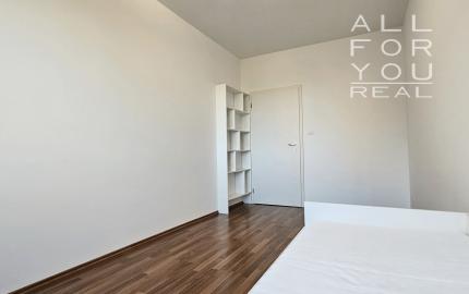 Klimatizovaný 3-izb. byt s balkónom a recepciou–Bosákova,BA5