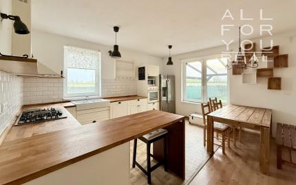 Viac izieb, viac pohody: 5-izbový rodinný dom, kde nikto nemusí robiť kompromisy