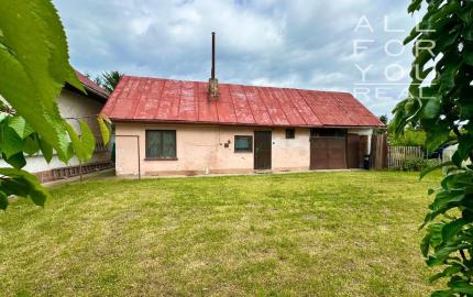 VIDEO, ZNÍŽENÁ CENA 10-izbový rodinný dom, ÚP 340m2, pozemok 638m2