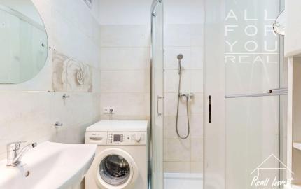 Predaj 3-izbového bytu s loggiou v Petržalke