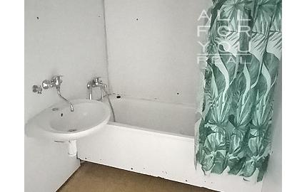 EXKLUZÍVNE NA PREDAJ | 2-izbový byt s loggiou | Spišská Nová Ves – E. M. Šoltésovej