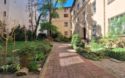 Príjemne bývanie v centre mesta