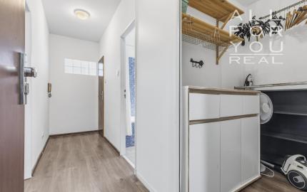 Zaujímavý 2i byt s rozlohou až 45 m2 - ul. Holekova  ***  BYT JE LEN 5      min OD CENTRA BRATISLAVY  ***