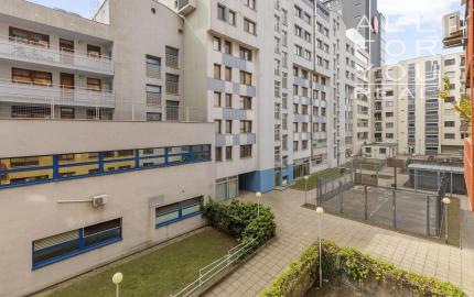 Zaujímavý 2i byt s rozlohou až 45 m2 - ul. Holekova  ***  BYT JE LEN 5      min OD CENTRA BRATISLAVY  ***