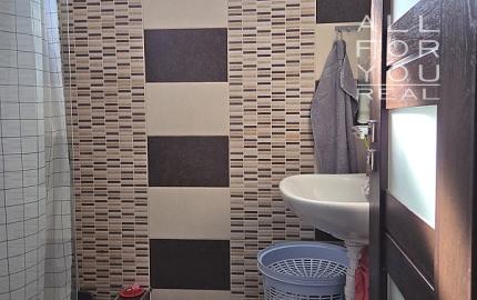 4 izb. byt. jednotka v RD, kompletná rekonštrukcia, 87 m², garáž, pivnica, skladové priestory s pozemkom 333 m2