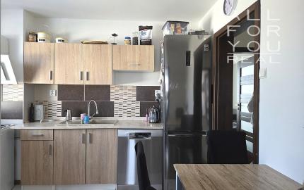 4 izb. byt. jednotka v RD, kompletná rekonštrukcia, 87 m², garáž, pivnica, skladové priestory s pozemkom 333 m2