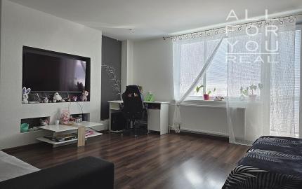 4 izb. byt. jednotka v RD, kompletná rekonštrukcia, 87 m², garáž, pivnica, skladové priestory s pozemkom 333 m2