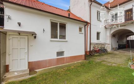 ZREKONŠTRUOVANÝ 2 izbový byt,  60 m2, Prostredná ul.  *** VÝBORNÁ PONUKA ***