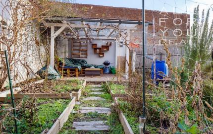 ZREKONŠTRUOVANÝ 2 izbový byt,  60 m2, Prostredná ul.  *** VÝBORNÁ PONUKA ***