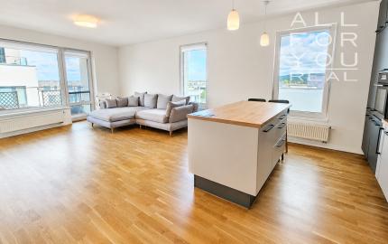Ihneď voľný 3-izbový byt 91,12 m²,západný balkón,Pod vŕškami