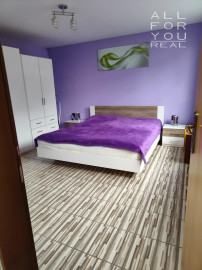 Ponúkame na predaj priestranný rodinný dom v srdci Tokajskej vínnej oblasti – Slovenské Nové Mesto.