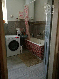 Ponúkame na predaj priestranný rodinný dom v srdci Tokajskej vínnej oblasti – Slovenské Nové Mesto.