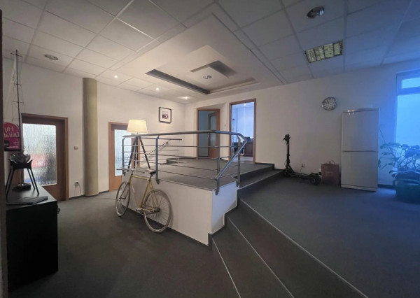 Afyreal prenájom 5 kancelárií Zámocká, parking v garáži