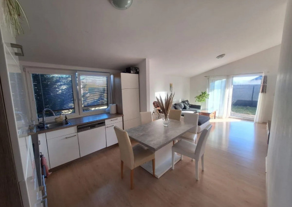 Vytúžená nehnuteľnosť víkendového charakteru či rezidencie vo Vojke nad Dunajom