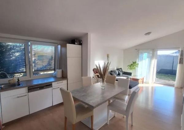 Vytúžená nehnuteľnosť víkendového charakteru či rezidencie vo Vojke nad Dunajom