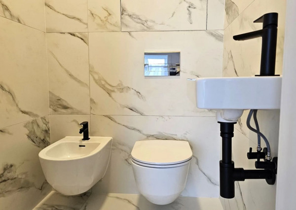 Exkluzívny 3 izbový byt s veľkou terasou a nádherným výhľadom, Bratislava - Staré Mesto