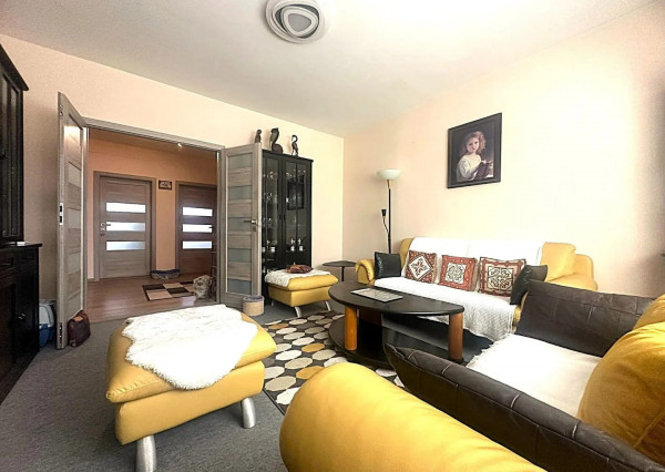 AFYREAL Predaj 4izb byt Vyšehradská Petržalka po staršej kompletnej rekonštrukcii, balkón