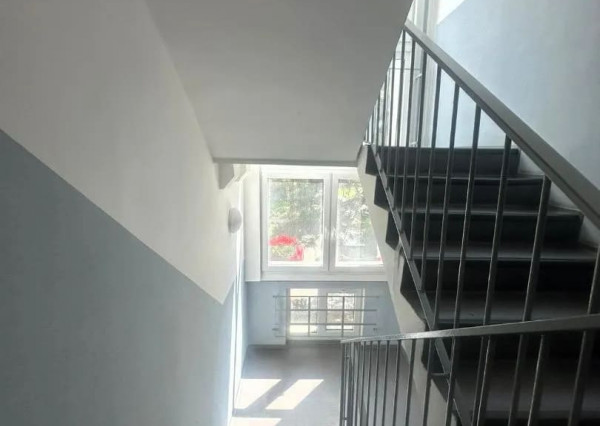 AFYREAL Predaj 4izb byt Vyšehradská Petržalka po staršej kompletnej rekonštrukcii, balkón