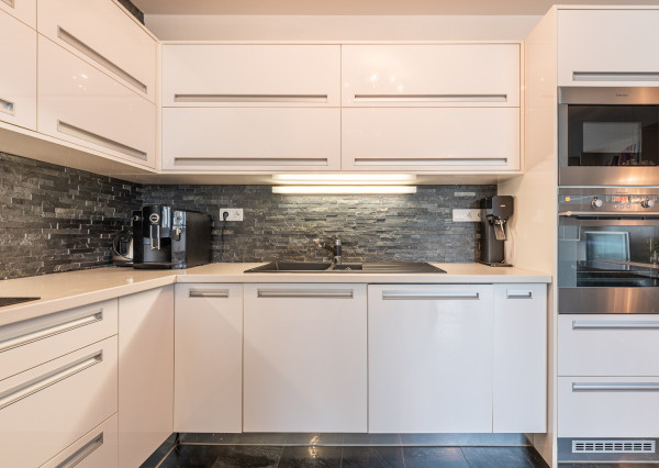 AFYREAL   VIDEO  predaj 4izb nádherný nadštandardný byt s garažou pri lese  VIDEO