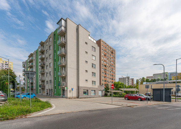 AFYREAL   VIDEO  predaj 4izb nádherný nadštandardný byt s garažou pri lese  VIDEO