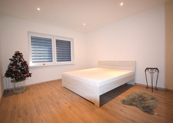 Moderný 4-izbový bungalov na prenájom – novostavba v tichej lokalite Geča, len 8 km od Koší